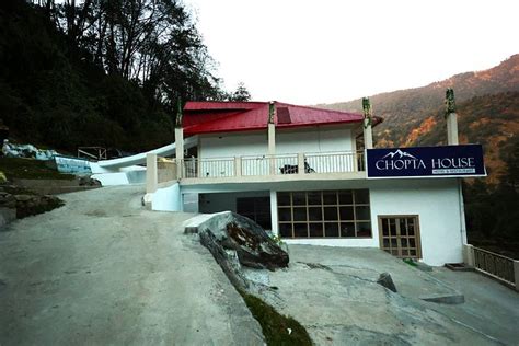 CHOPTA HOUSE HOTEL AND RESTAURANT (Kanda) - B&B Reviews & Photos ...