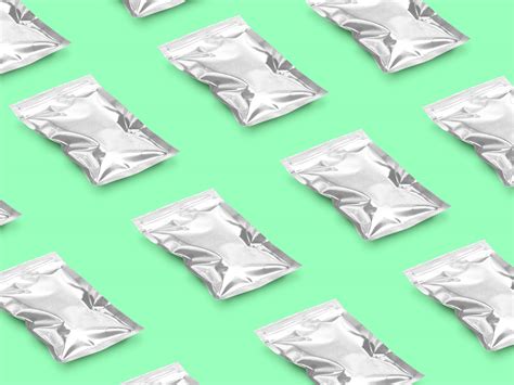 Isometric Zip Bag Mockup | Free Mockup World