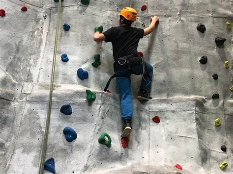THE LOCK CLIMBING WALL - All You Need to Know BEFORE You Go (with ...