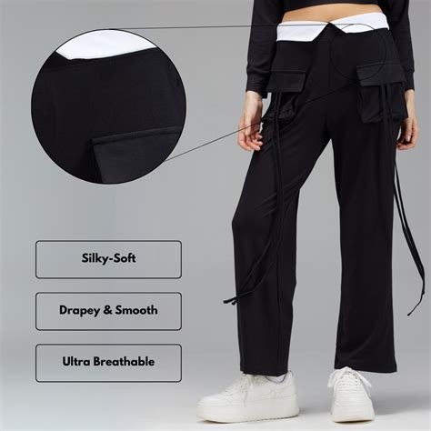 Black Nomad Cargo Pants – CAVA Athleisure Pvt Ltd