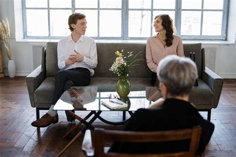 Finding Hope and Healing: Couples Rehab in Orange County