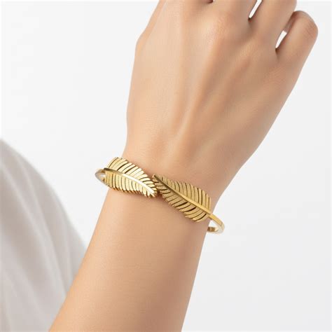 18K Gold Plated Leaf Feather Bangle - Waterproof & Hypoallergenic ...