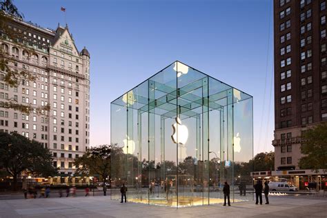 Apple Store, Fifth Avenue, New York (2006, Bohlin Cywinski Jackson) | Cajas de vidrio ...