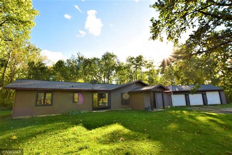 Warroad – Pahlen Realty