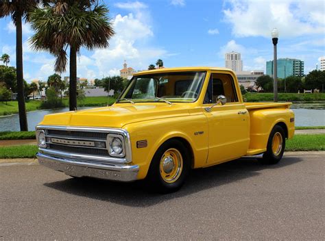 1969 Chevrolet C10 Custom Pickup | PJ's Auto World Classic Cars for Sale
