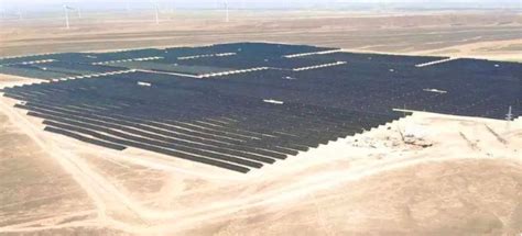 三峡能源甘肃肃北马鬃山50兆瓦光伏储能项目全容量并网-国际太阳能光伏网