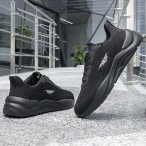 Black Sports Shoes - Buy Black Sports Shoes online at Best Prices in ...