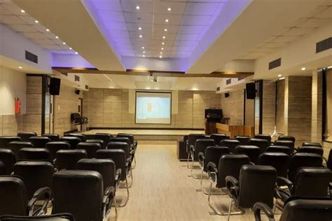 Lexicon Institute of Media and Animation Pune Campus: Photos, Virtual Tour