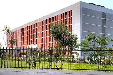 Namo Medical College Silvassa Campus: Photos, Virtual Tour