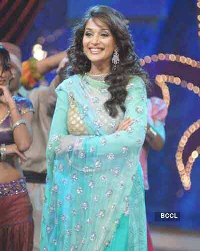 Madhuri Dixit-Madhuri at Nach Baliye- The Etimes Photogallery