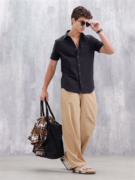 Men's Textured Casual Slim Fit Shirt | Black – Wrogn