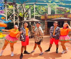 Image result for Splish Splash Dance