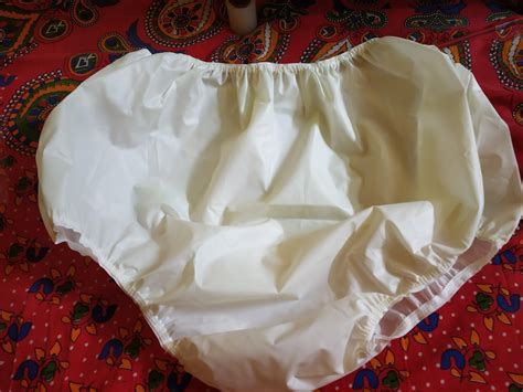 Adult Pull-On Pants Waterproof Incontinence Brief- Unisex - Soft ...
