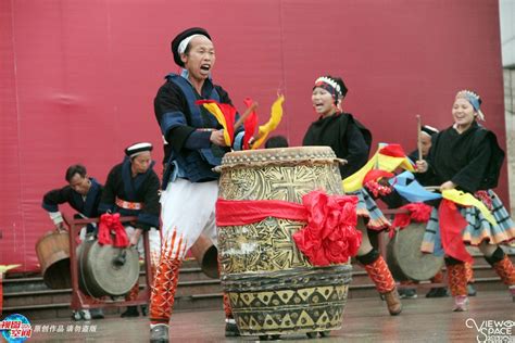 中国工匠——让传统技艺复活的“铜鼓王”-民族特产-广西民族文化网-广西民族文化发展研究会