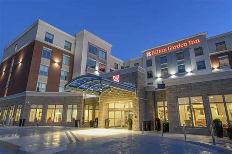 Hilton Garden Inn Cincinnati Midtown, 2145 Dana Ave, Cincinnati, OH ...