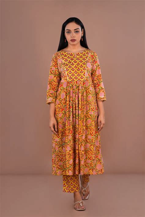 Mustard yellow floral block printed cotton kurta and pants set – Kalanjali
