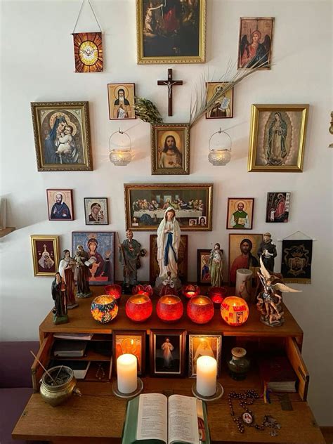 Catholic altar – Artofit