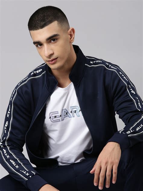 Xtep Men Knitted Jacket – Xtep India