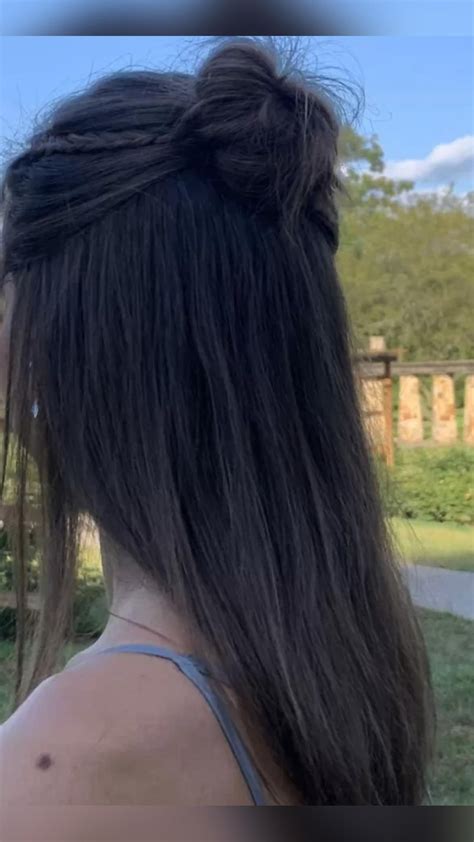 35 best half up bun hairstyles that don t look messy – Artofit