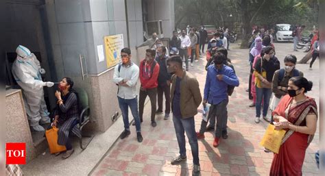 Coronavirus in India LIVE Updates: Delhi reports 615 new cases, 3 ...