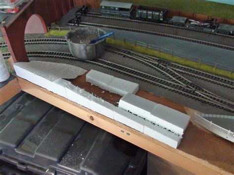 Building Model Train Scenery 的图像结果