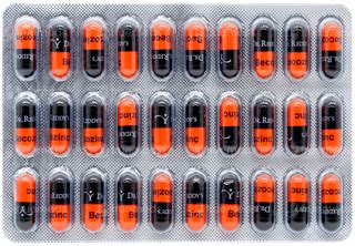 Becozinc Capsule: Uses, Side Effects, Price & Substitutes