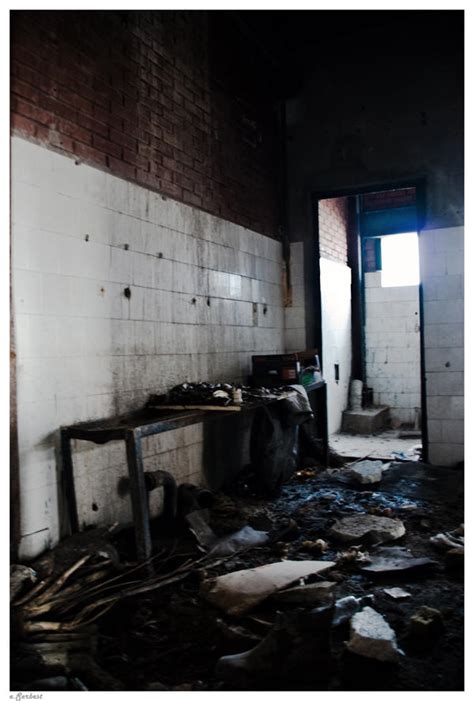 Alien Descent Slaughterhouse Battle 的图像结果