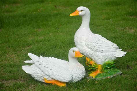 水禽雕塑、仿真野鸭子_优美水禽雕塑-北方雕塑网
