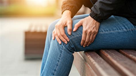 Knee pain in outer lateral part - Nivaan Care - Pain Management