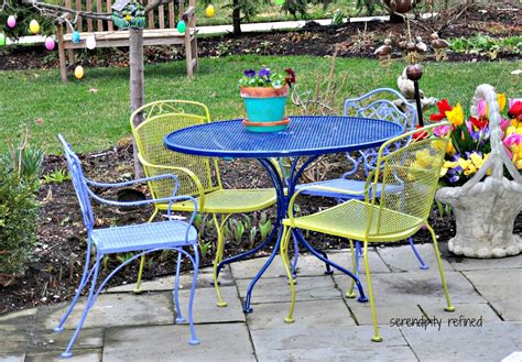 Serendipity Refined Blog: Wicker and Wrought Iron Patio Furniture Makeover
