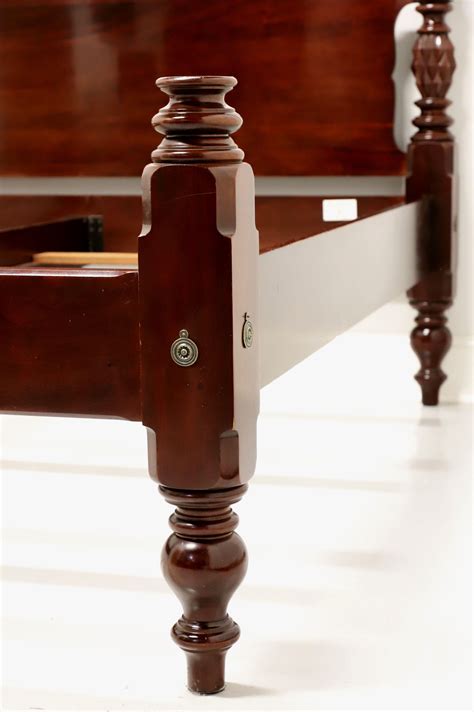 CRAFTIQUE Solid Mahogany Traditional King Size Bed with Barley Twist ...