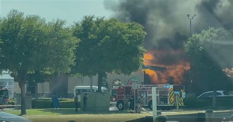 4-alarm fire destroys Irving hotel near DFW Airport | FOX 4 Dallas-Fort ...