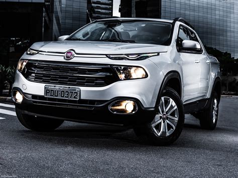 Fiat Toro (2016) - pictures, information & specs