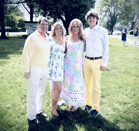 Scottie Nell Hughes (@scottienell) • Instagram photos and videos