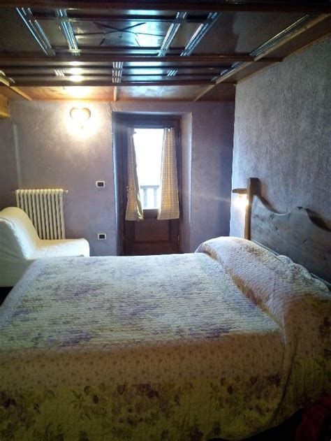 GRAND GOLLIAT (Saint-Rhemy-en-Bosses) - Inn Reviews, Photos, Rate ...