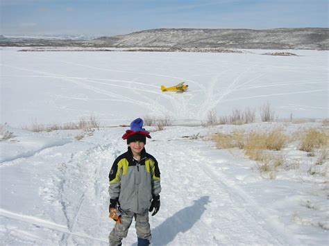Mac, hot chocolate run, Magic Reservoir, Idaho | SuperCub.Org