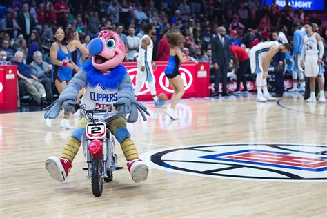 Photos: Meet Chuck, the LA Clippers Mascot Photo Gallery | NBA.com