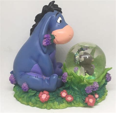 Rare Walt Disney Winnie the Pooh Eeyore & The Beaver Snow Globe ...