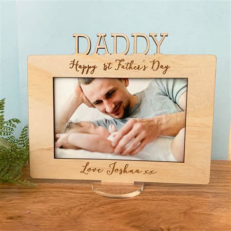 Top Fathers Day Photo Frame of all time Learn more here!