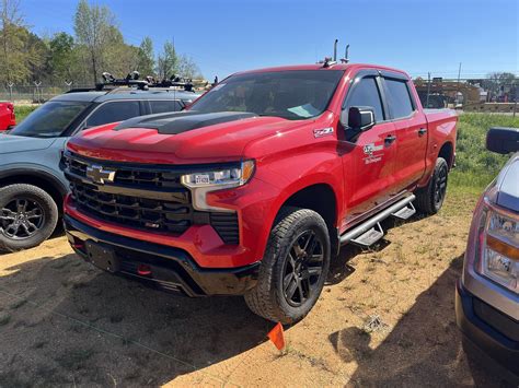2022 CHEVROLET SILVERADO LT TRAIL BOSS Z71 Pickup Truck