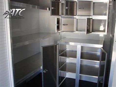 Computer Lab Semi-Trailer 的图像结果