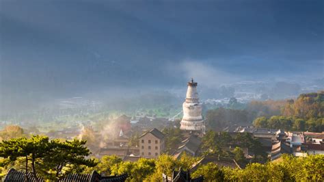 香火最旺的佛教名山，每年吸引1000万人，号称“东南第一山”