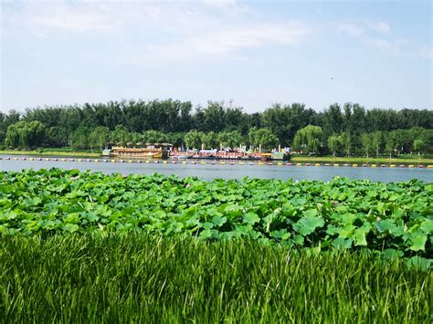 北京周边打卡地推荐,2024北京榜单,景点/住宿/美食/购物/游玩排行榜【去哪儿攻略】