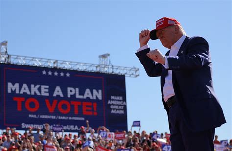 Trump holds edge in Arizona, Georgia, North Carolina, NYT poll shows ...