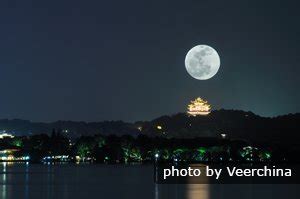 3 Best Places to Celebrate Mid-autumn Festival in Hangzhou, Moon Festival