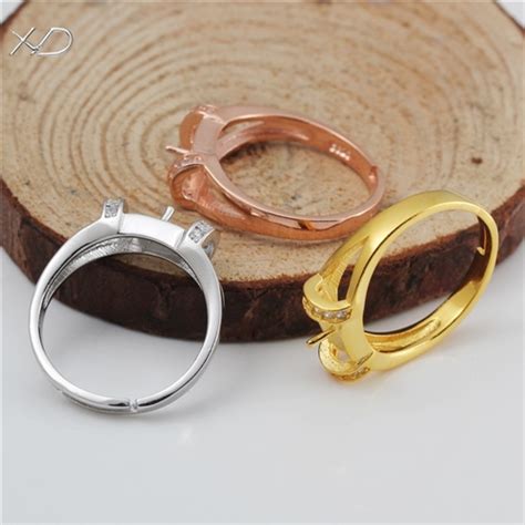 925银戒珠戒指托开口镀白金，圈内直径约：16.5mm 针粗：0.7mm，戒指托 镶嵌，银戒指托 空托，珍珠戒指配件空托