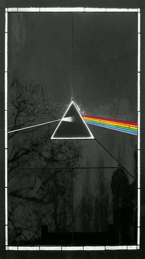 Download Pink Floyd's iconic Dark Side Of The Moon album cover ...