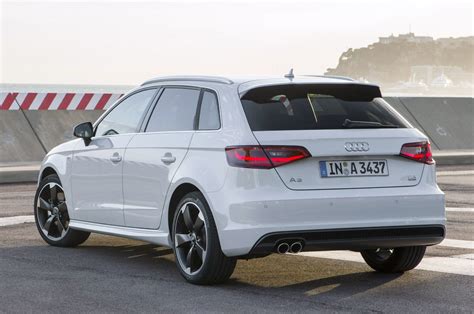 2015 Audi A3 Sedan 1.8 TFSI Komfort 0-60 Times, Top Speed, Specs, Quarter Mile, and Wallpapers ...