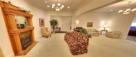 Harrigan Parkside Funeral Home And Crematory Manitowoc, Wisconsin ...