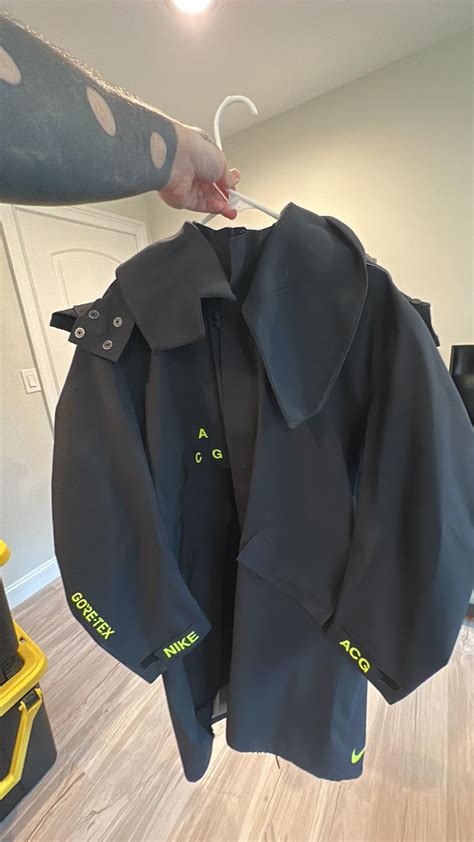 Errolson Hugh × Nike ACG Nike acg goretex jacket L acronym trench | Grailed